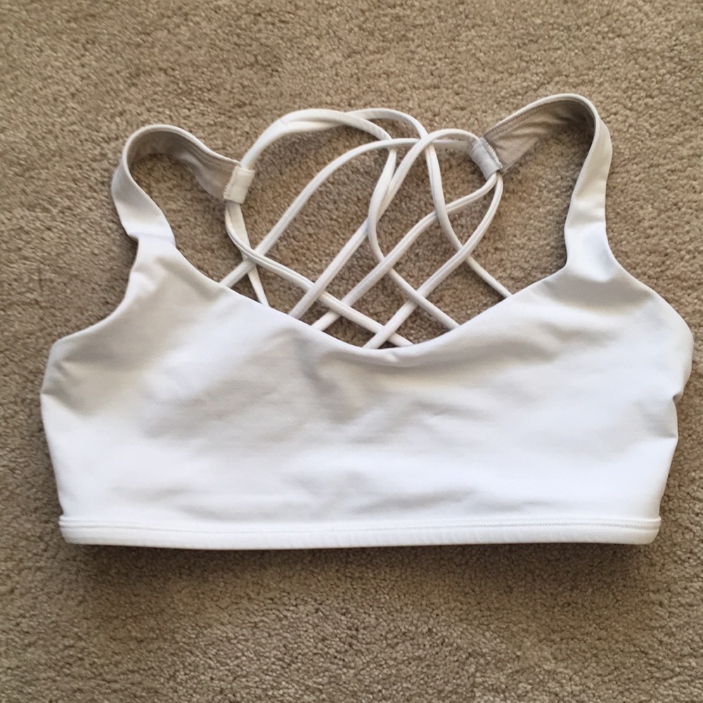 Lululemon Free to Be Wild Bra